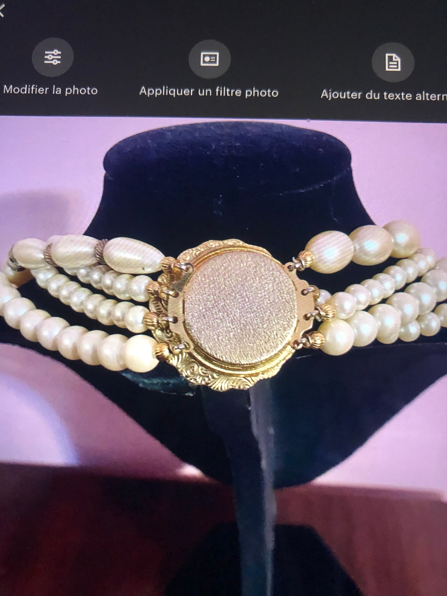 # 1Vintage Triple-Strand Pearl Necklace Set with Statement Clasp