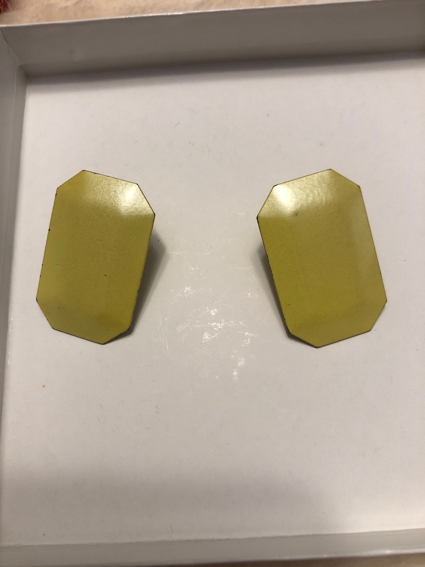 Boucles d’oreilles vintage géométriques octogonales jaunes