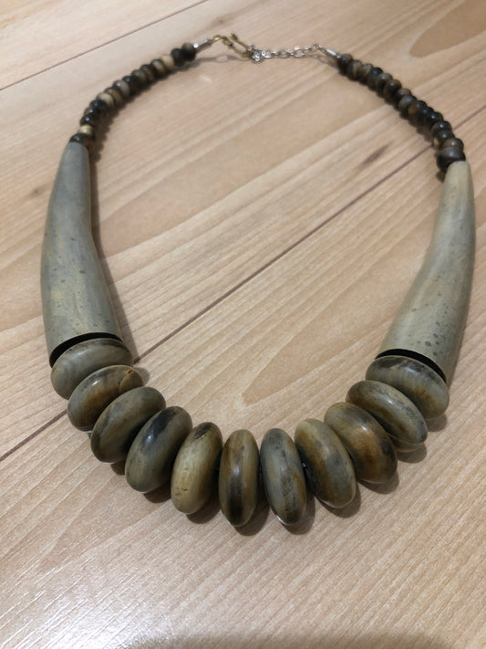 # 14 Collier vintage bois tribal – perles en bois naturel