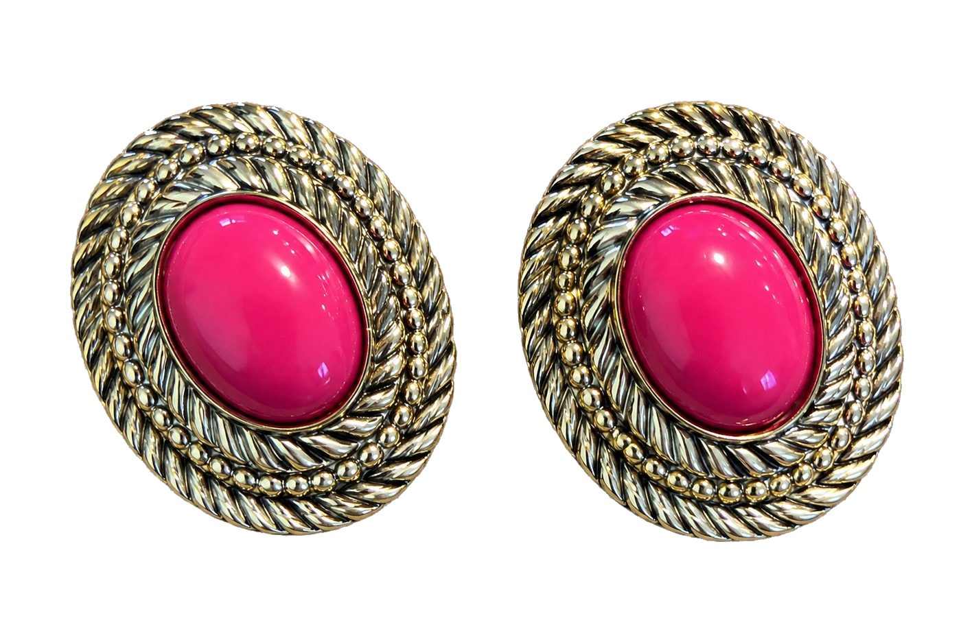 Boucles « Rose vif » — cabochons roses et cadre torsadé