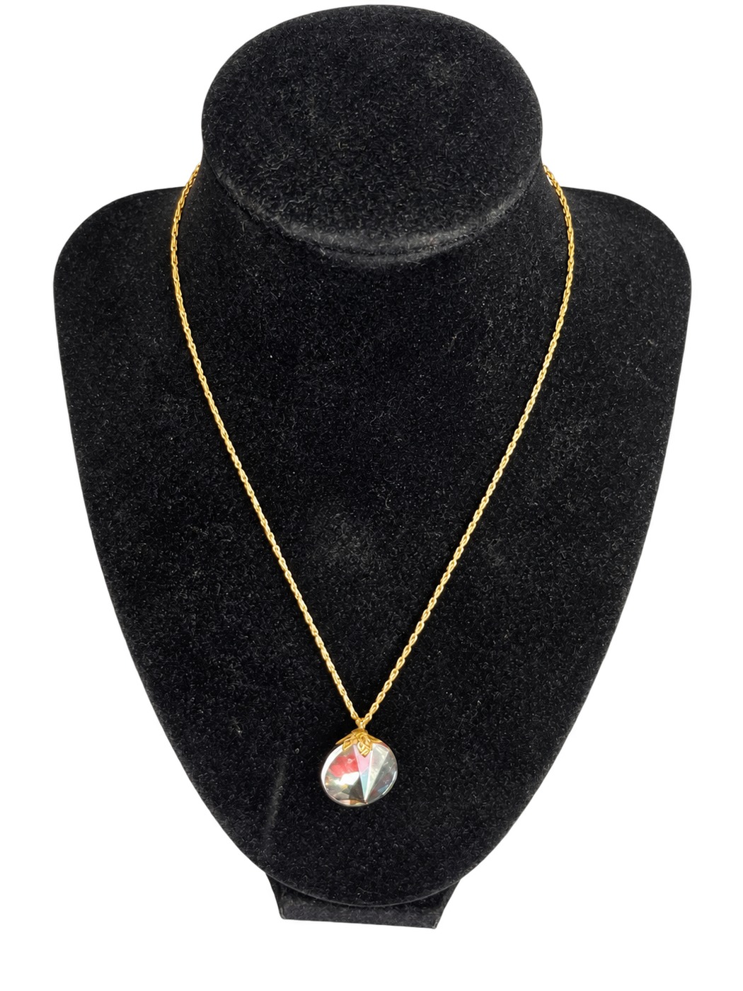 Collier « Goutte d'aurore » — cristal facetté irisé sur chaîne fine
